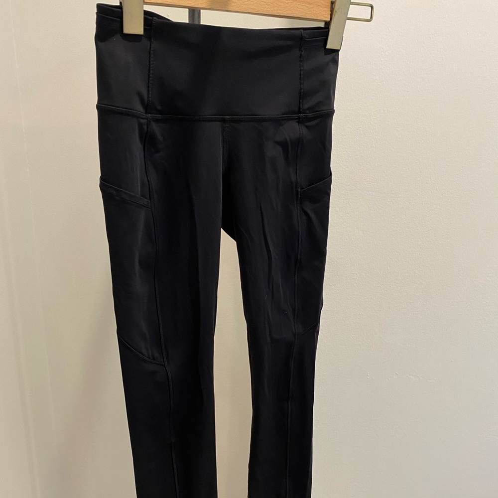 Lululemon capris